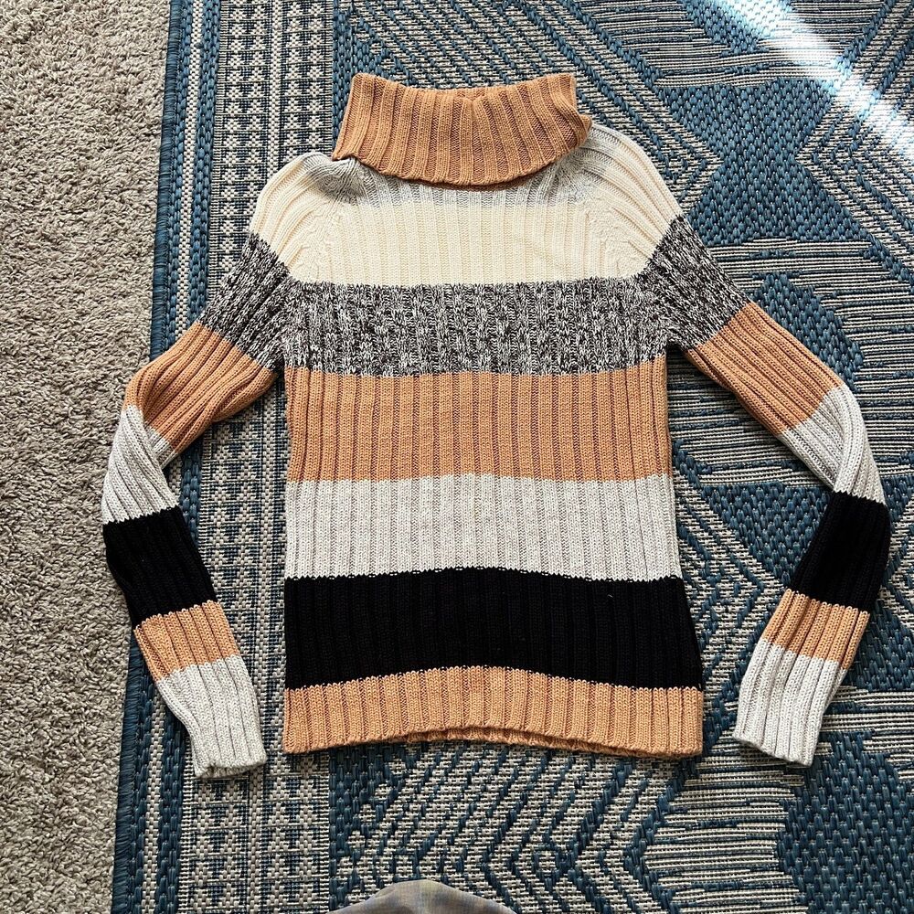 Vintage chunky 90s StJohns Bay striped neutral sweater capsule minimalist preppy